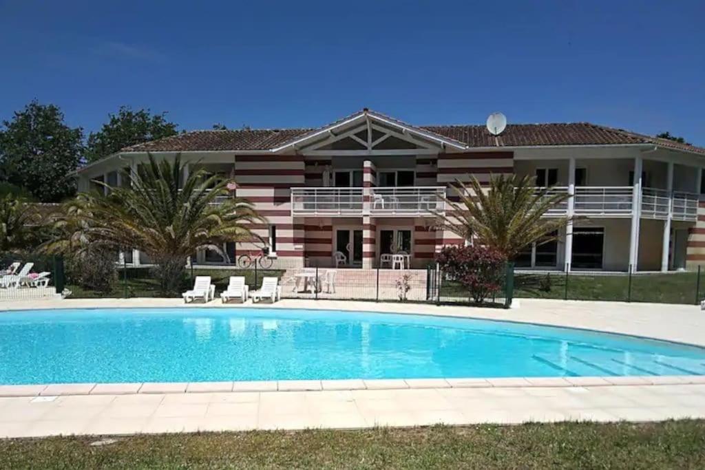 Maison 3 Chambres Avec Piscine Proche Plage 滨海苏拉克 外观 照片
